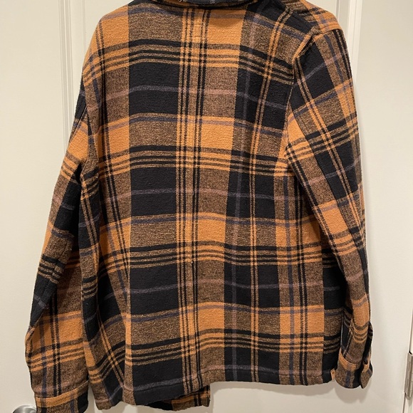 LAST CHANCE! Tentree Flannel Utility Jacket - Picture 4 of 7